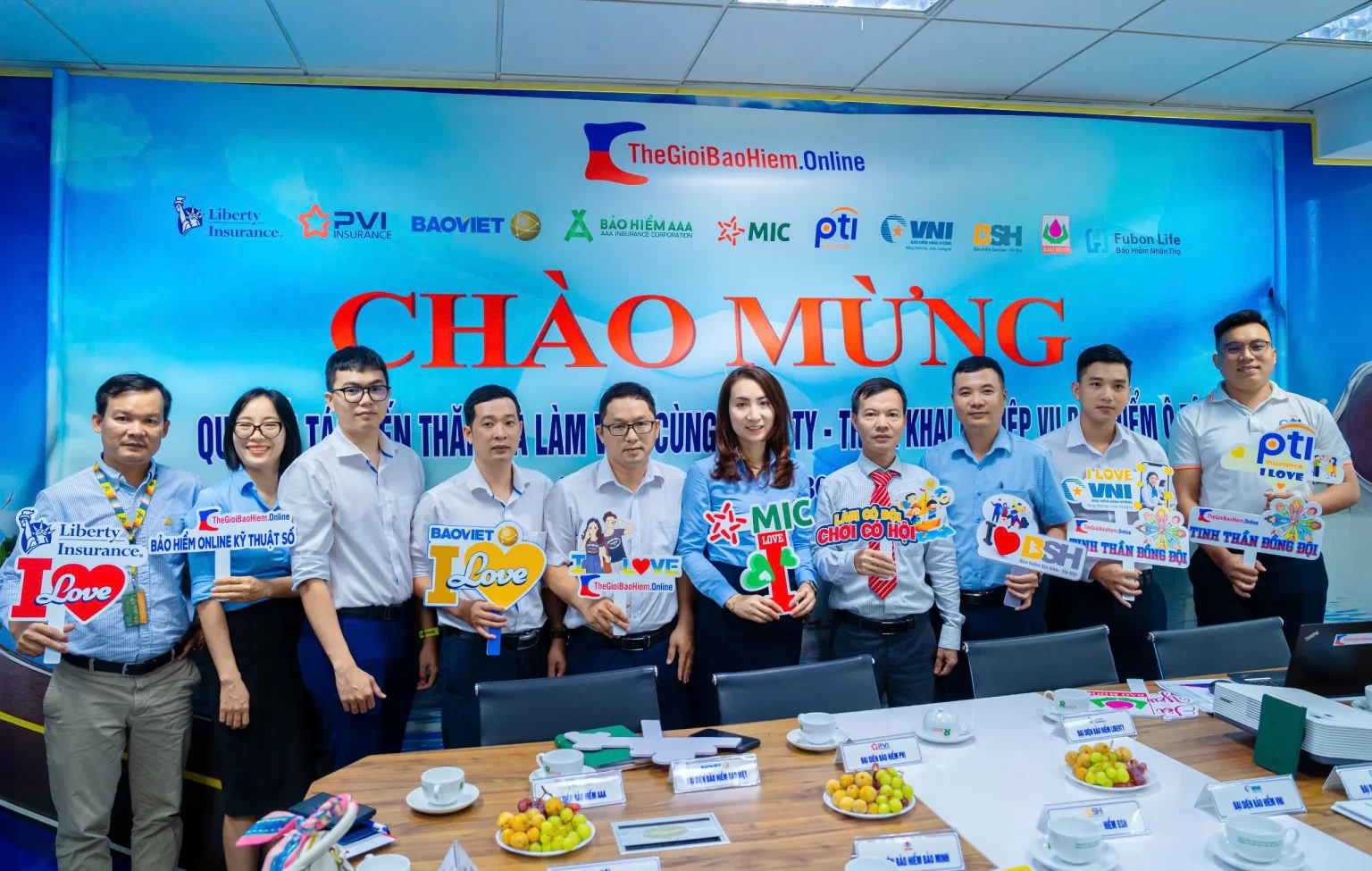 Luật sư, Bác sĩ, Tài chính, Giám định độc lập 1 Thế Giới Bảo Hiểm Online - Hình ảnh đội ngũ chuyên gia bảo hiểm phi nhân thọ